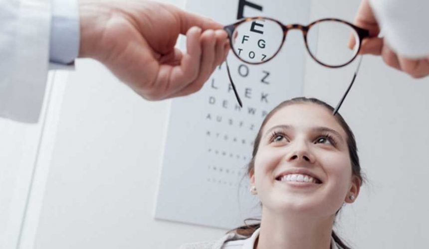 Quais são as causas potenciais da Miopia?